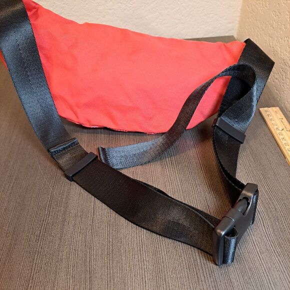 The Phluid Project Belt Bag Non-Binary Red Gender Neutral Extended Plus Size - Picture 3 of 6